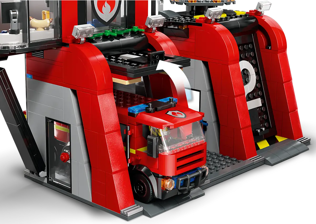 Lego City Fire Station with Fire Truck (60414)