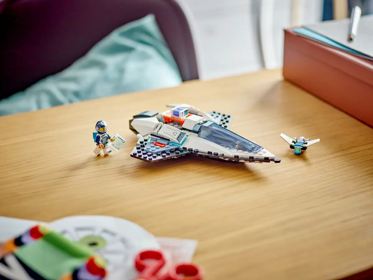 Lego City Interstellar Spaceship (60430)