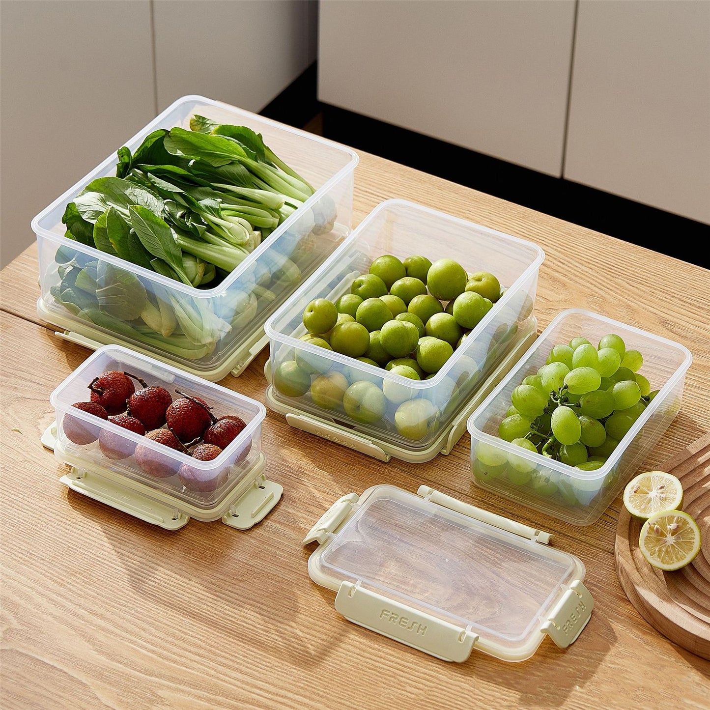 4-Pieces Microwave plastic Food Storage With Smart Lock Lids （520ML+1200ML+2200ML+ 3800ML）