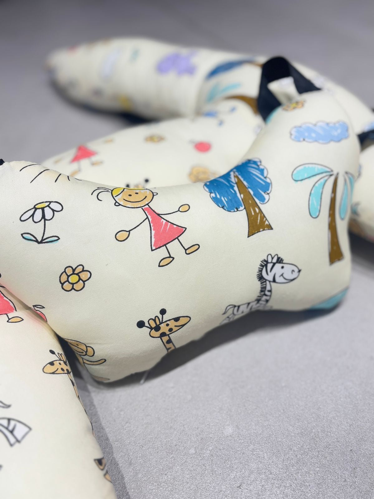 Green Comfy-H Car Pillow