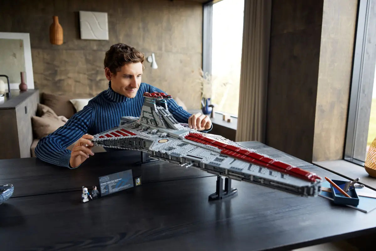 Lego Star Wars UCS Venator-Class Cruiser (75367)