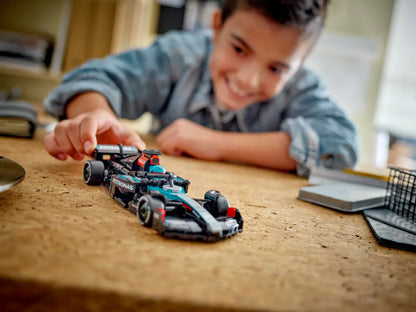 Lego Mercedes-AMG F1® W15 Race Car (77244)