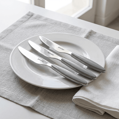 Guzzini Set of 3 Stainless Steel Ergonomic Knives