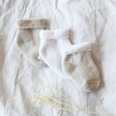 Pack of 3 pairs of beige socks