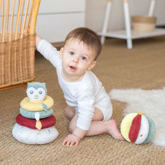 Baby stacking pyramid - Violet the owl