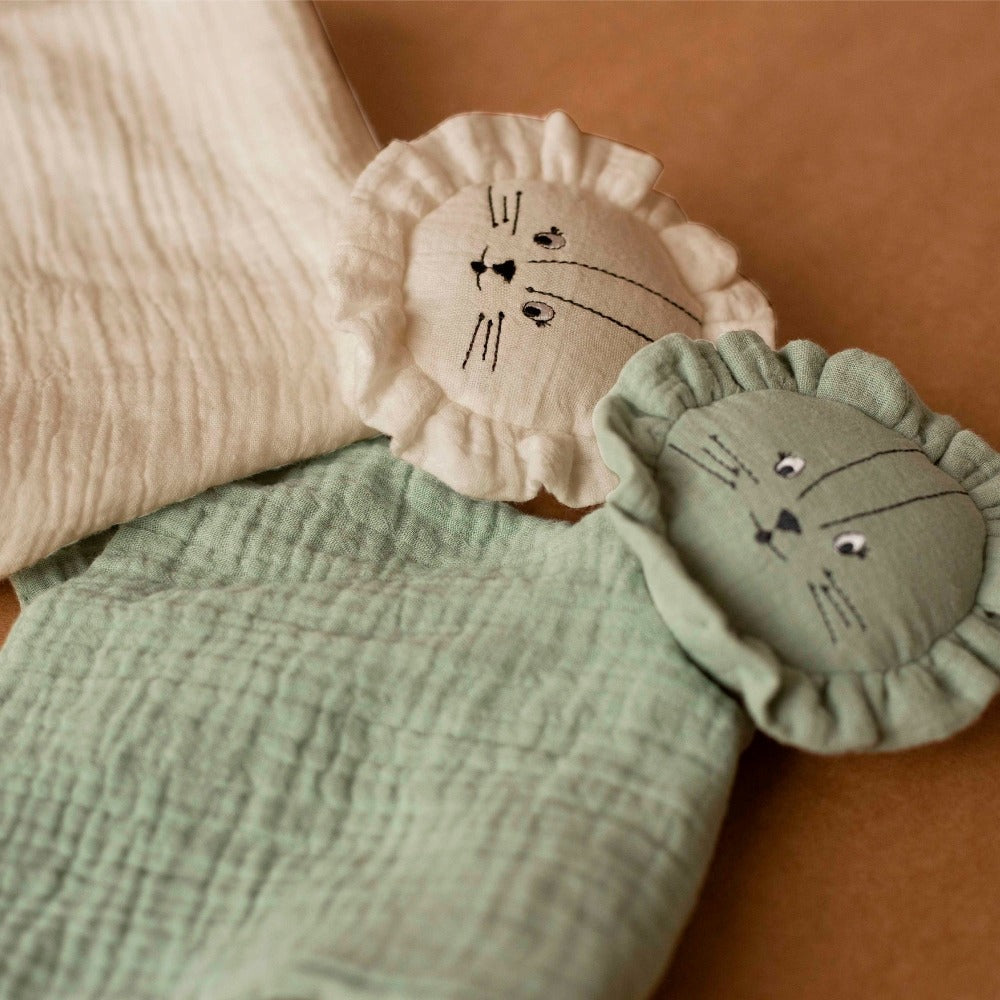 Lion Muslin Comforter