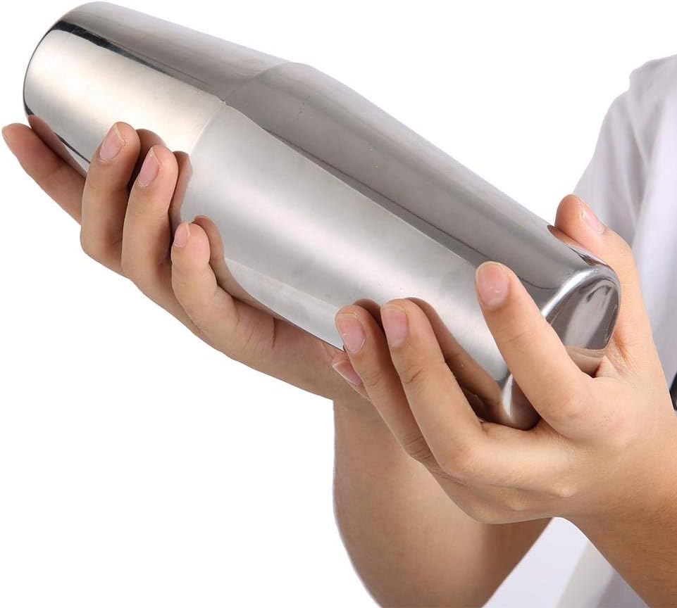 Multifunctional Shaker for Home Cocktails (800/600 ml)