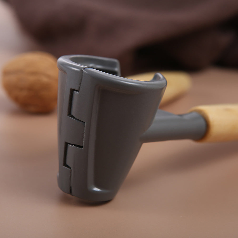 Walnut Cracker – Wood Hand