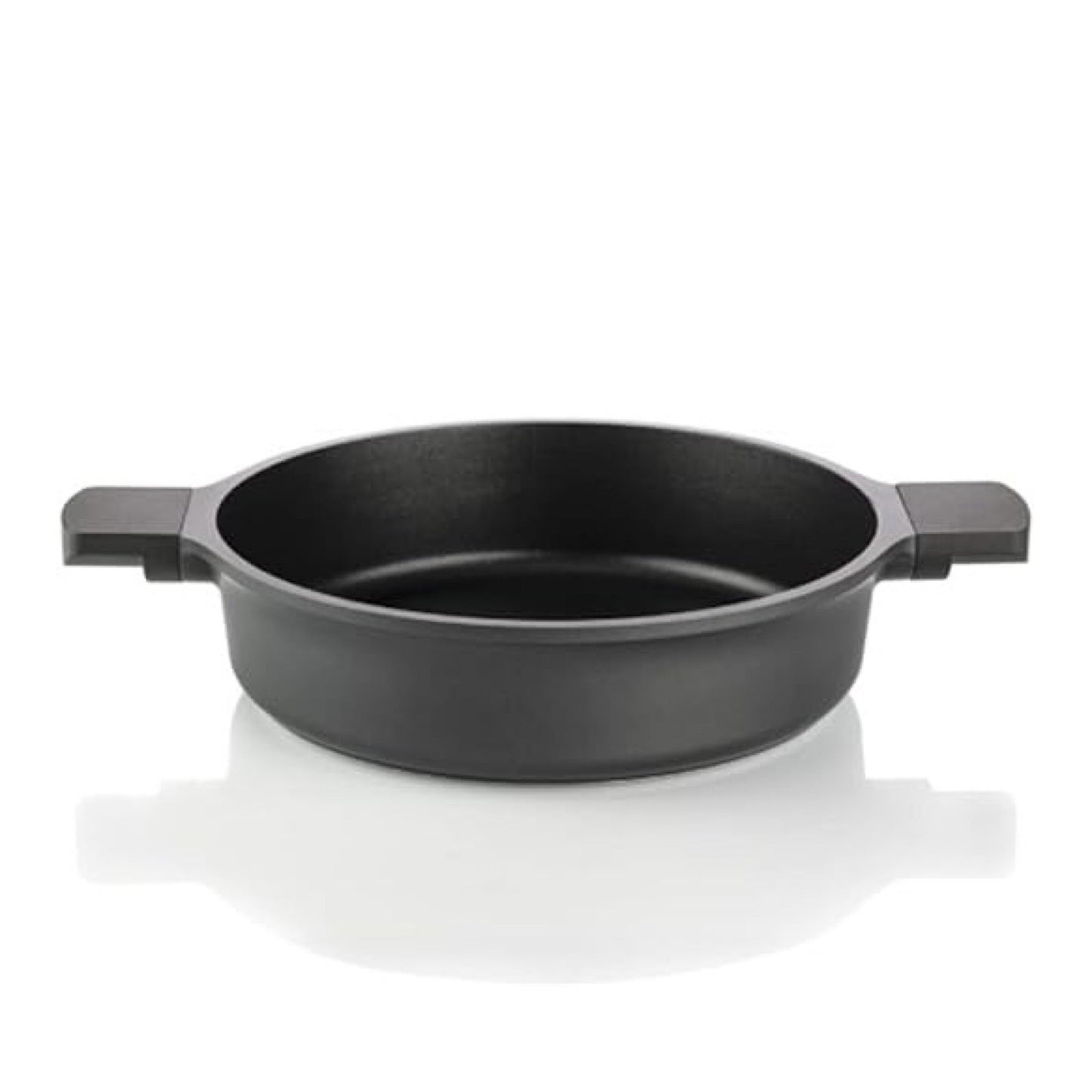 Induction Compatible Low Casserole 28 cm, Black