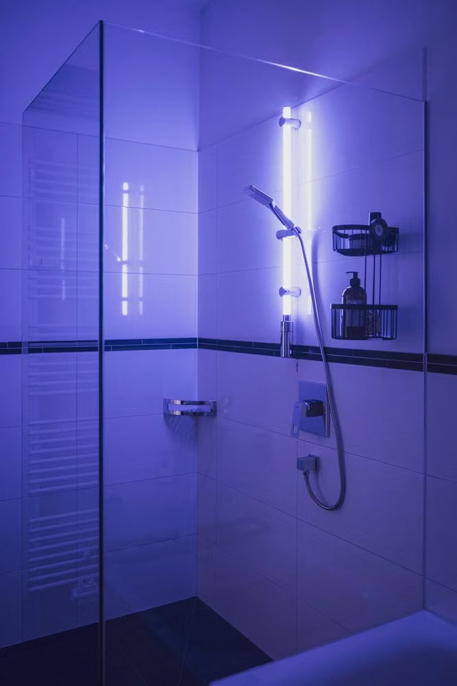 Wenko LED Shower Rail – Award-Winning RGB & Warm White Illuminated Rod with Remote