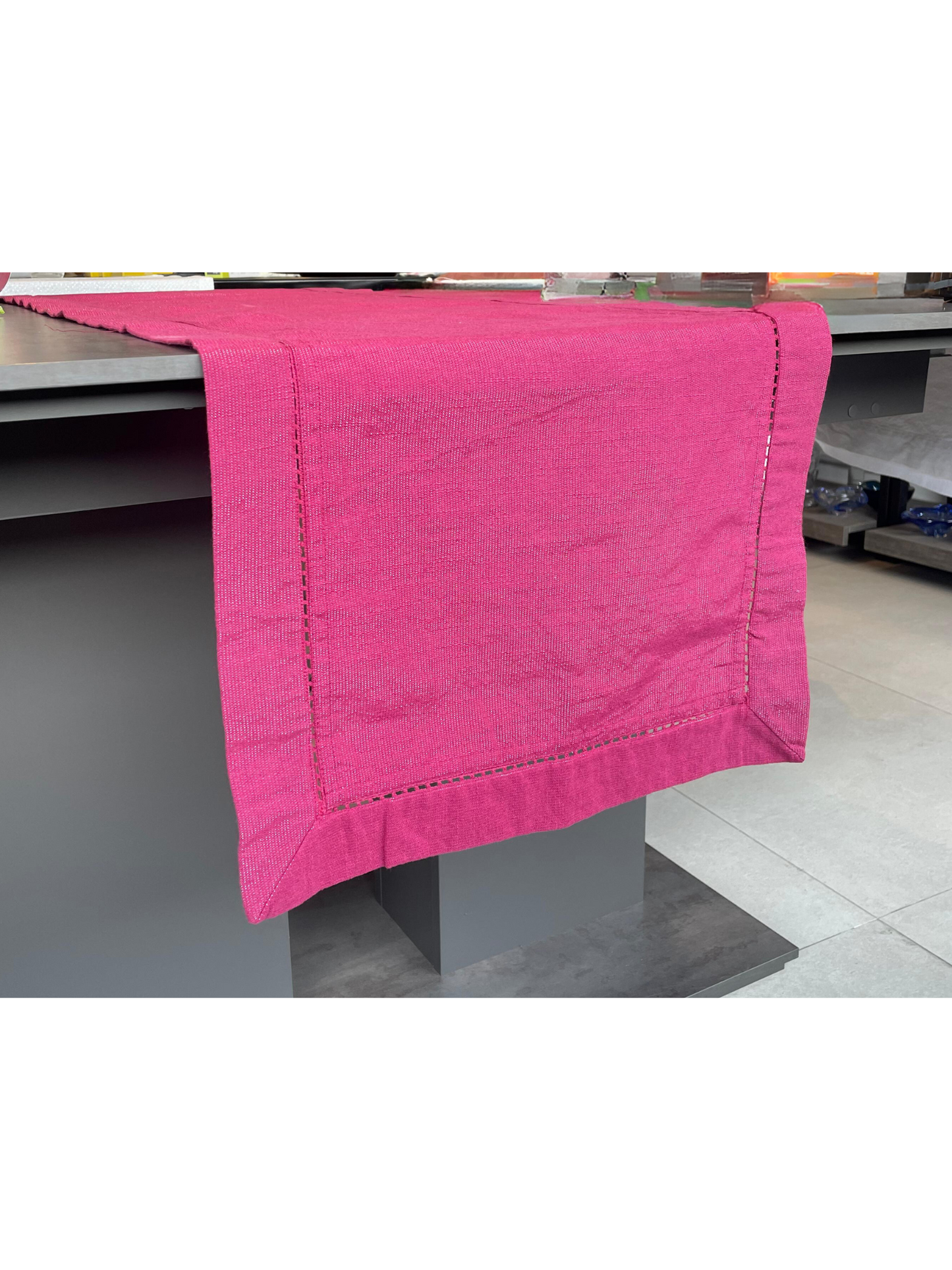 Table Runner Fuchsia