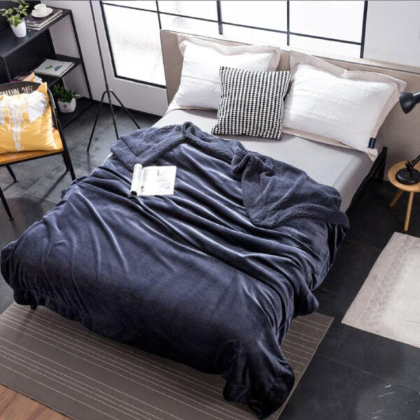 Blanket Double-layer Thick Warm Blankets 200x230cm