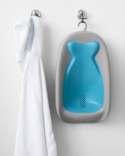 Moby Recline & Rinse Bather
