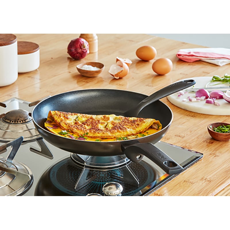 Tefal B5540402 G6 Easy Cook &amp; Clean Frypan 24cm