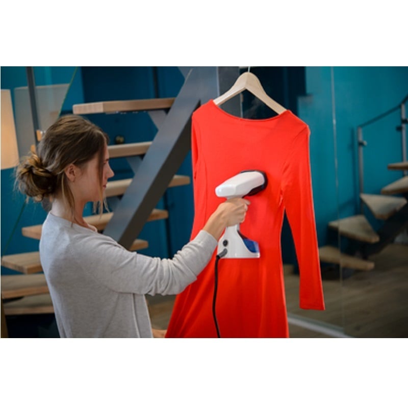 Tefal DT7000M0  Handheld Garment Steamer replaced by DT7130