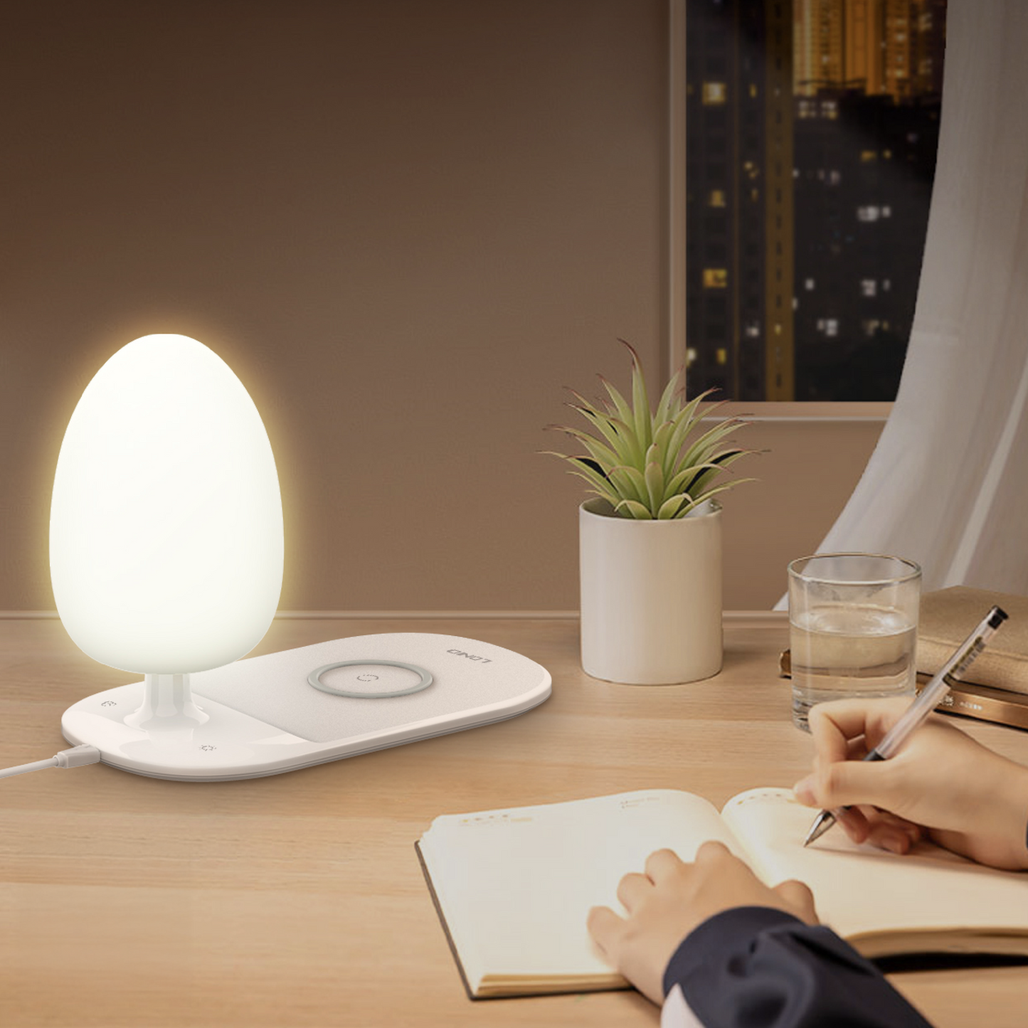 Fast Wireless Charging Desk Lamp