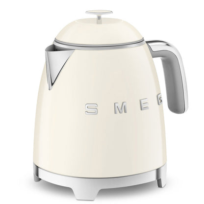 Smeg KLF05CREU Mini Kettle 0.8L Cream