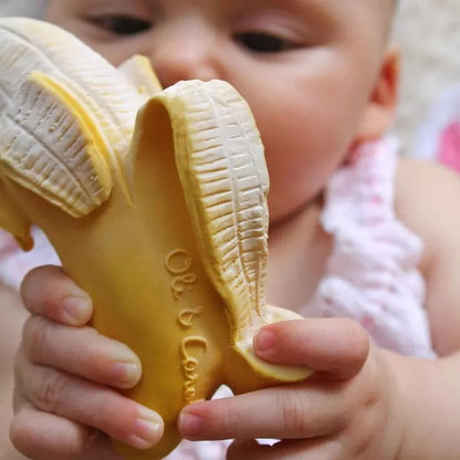 OLI & CAROL Ana Banana Teether