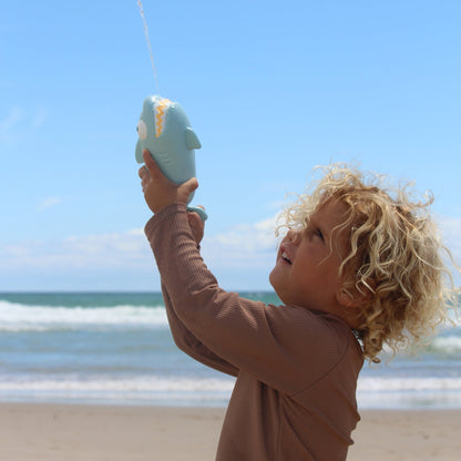 Shark Water Squirter