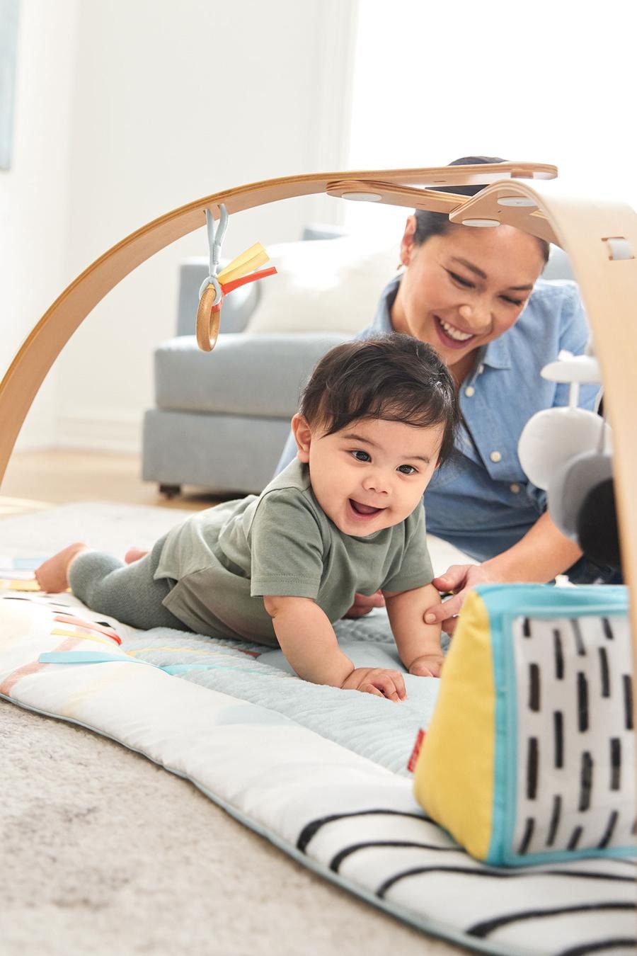 Montessori Baby Gym Play Arch from Birth