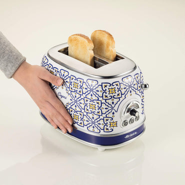 Toaster 2 Slices 815W Capri