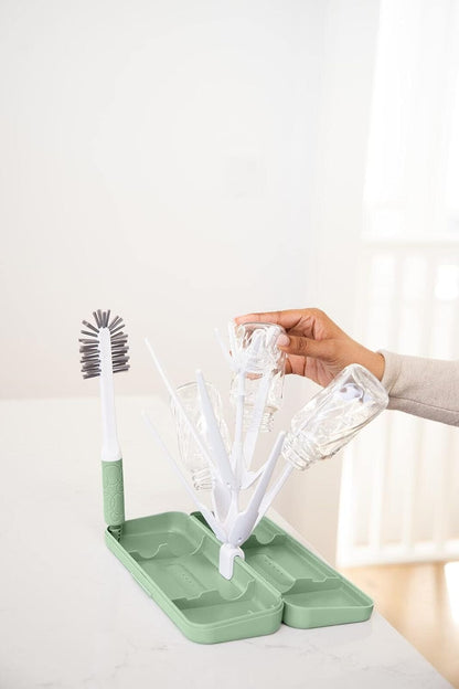 On-the-Go Drying Rack and Brush Set