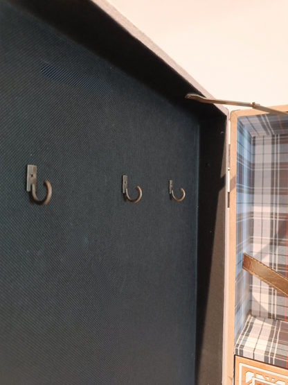 Suitcase / Jewelry Case / Decoration Hanger