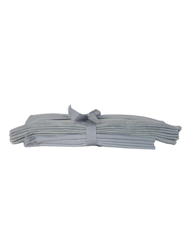 Set of 8 Pieces :Napkins and Placemats by Home Essentials