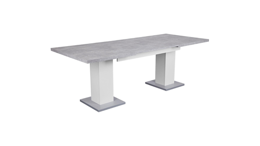 Dining table by Hamburg
