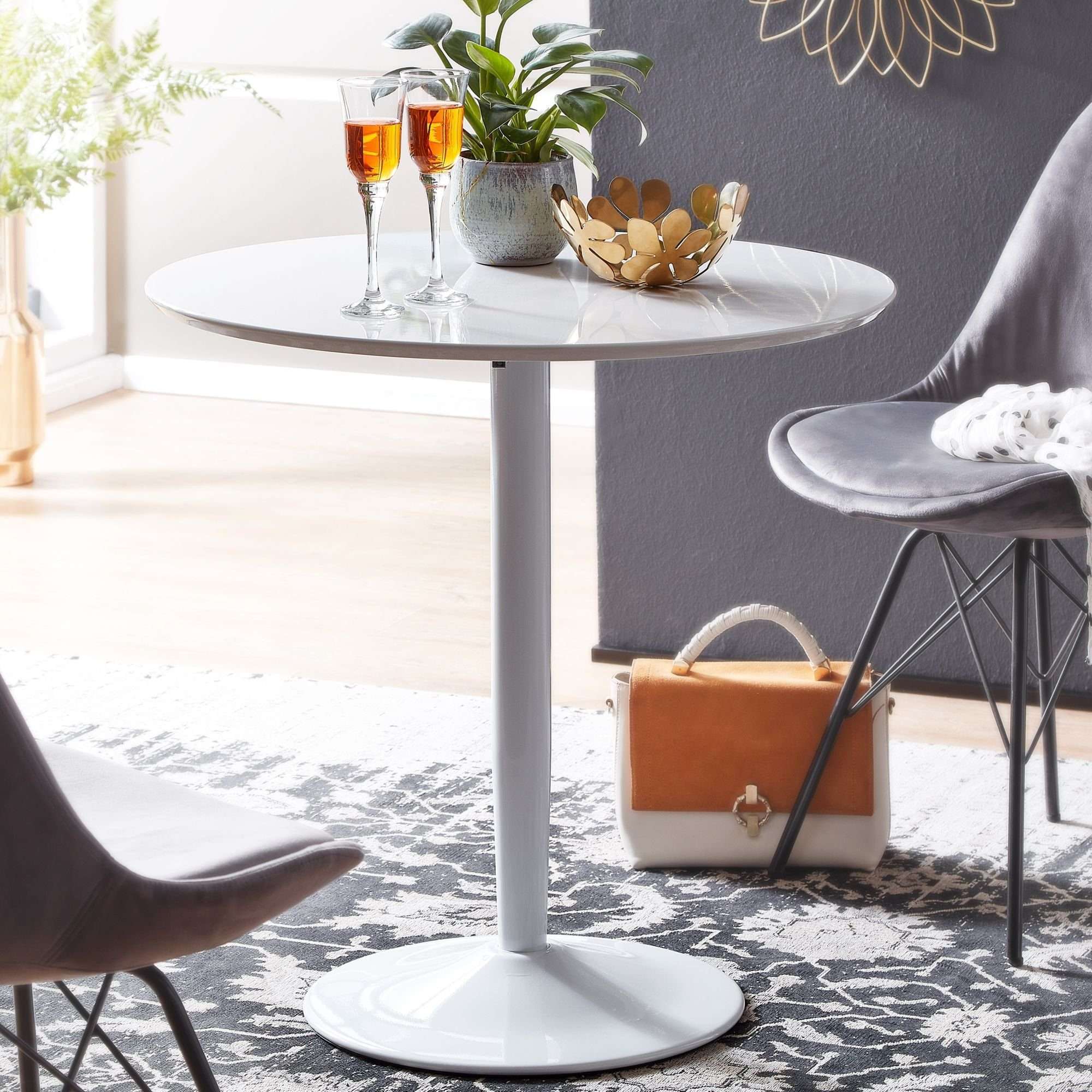 Dining Round Table by JUDI