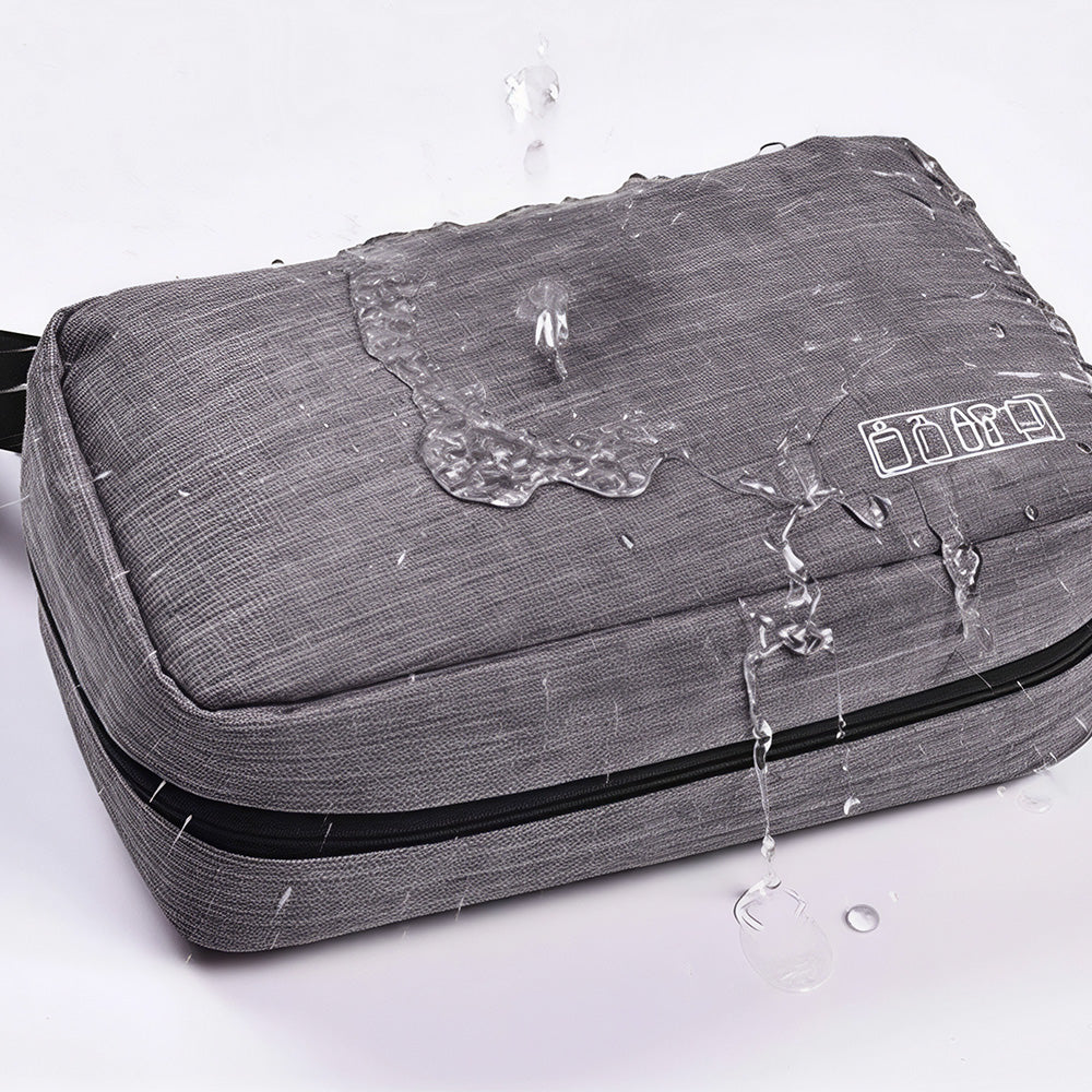 Danny Go Hanging Toiletry Wash Bag with Hook DT008