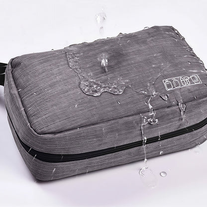 Danny Go Hanging Toiletry Wash Bag with Hook DT008