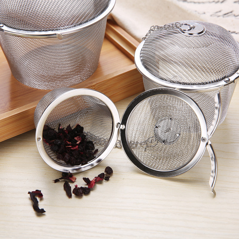 Stainless Steel Tea Strainer With Chain Handle