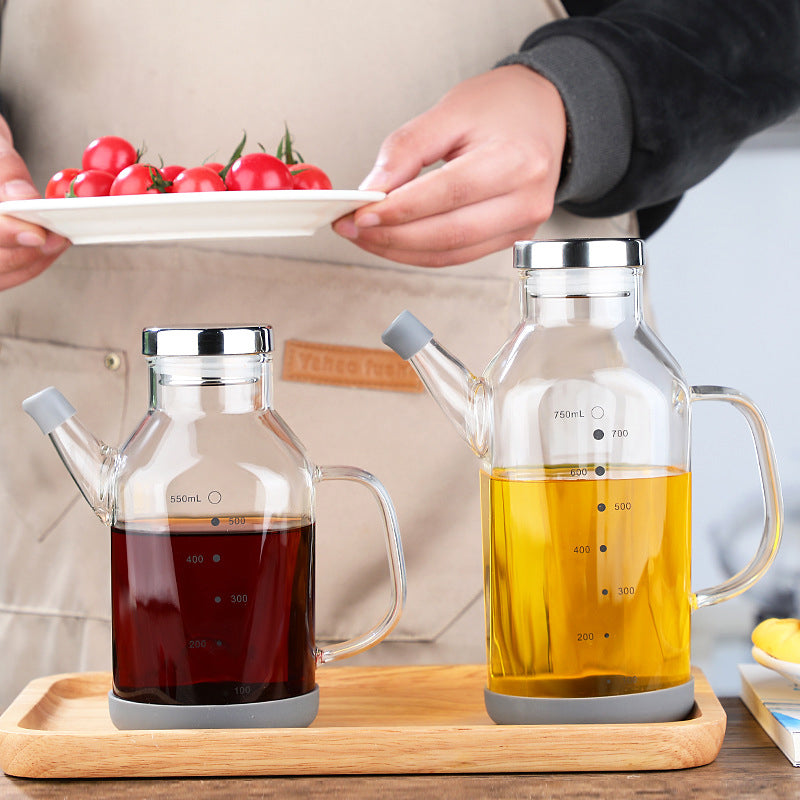 High Borosilicate Glass Oil Bottle Stainless Steel Cap with non-slip silicone base