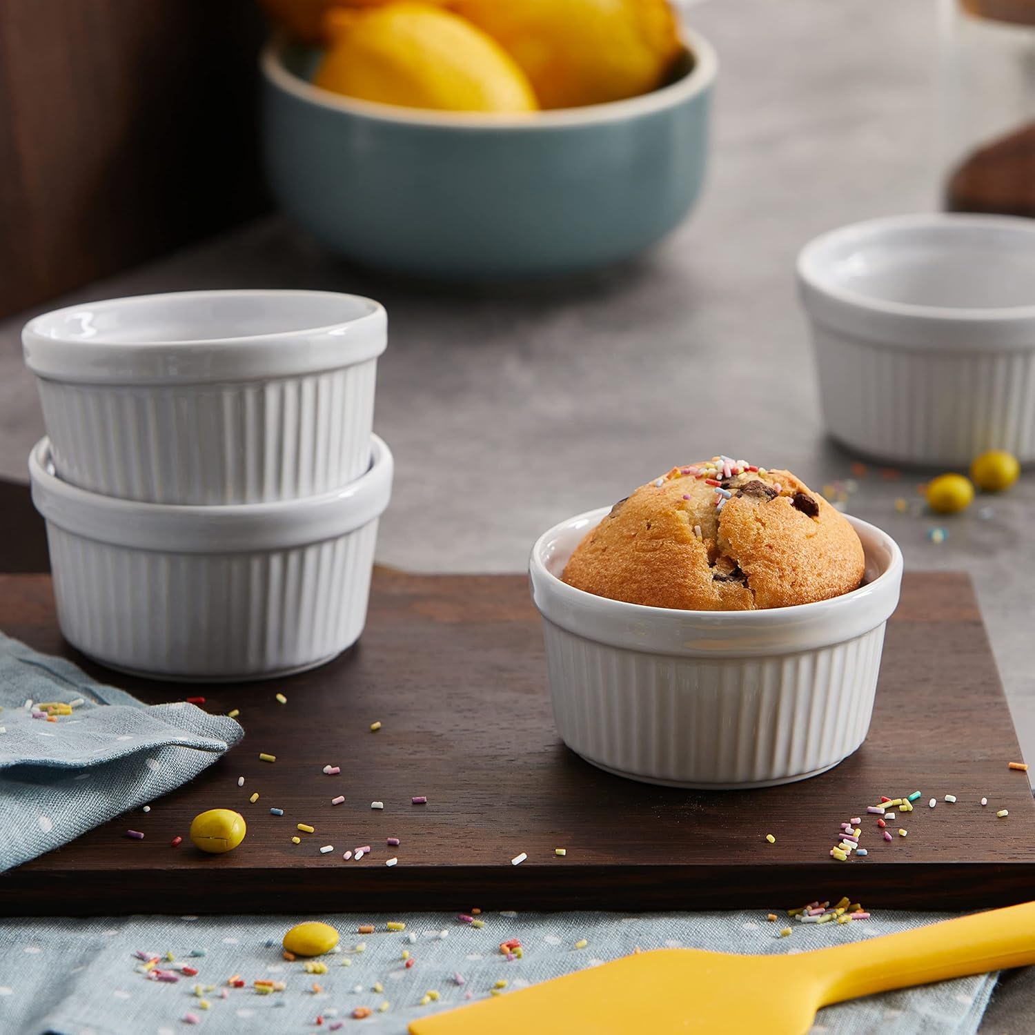 Danny Home 4-Pcs Mini Ramekins 160ml Small Ceramic Bowls for Dips, Souffle, Creme Brulee, and Baking
