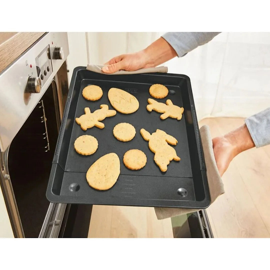 Adjustable baking tray hotsell